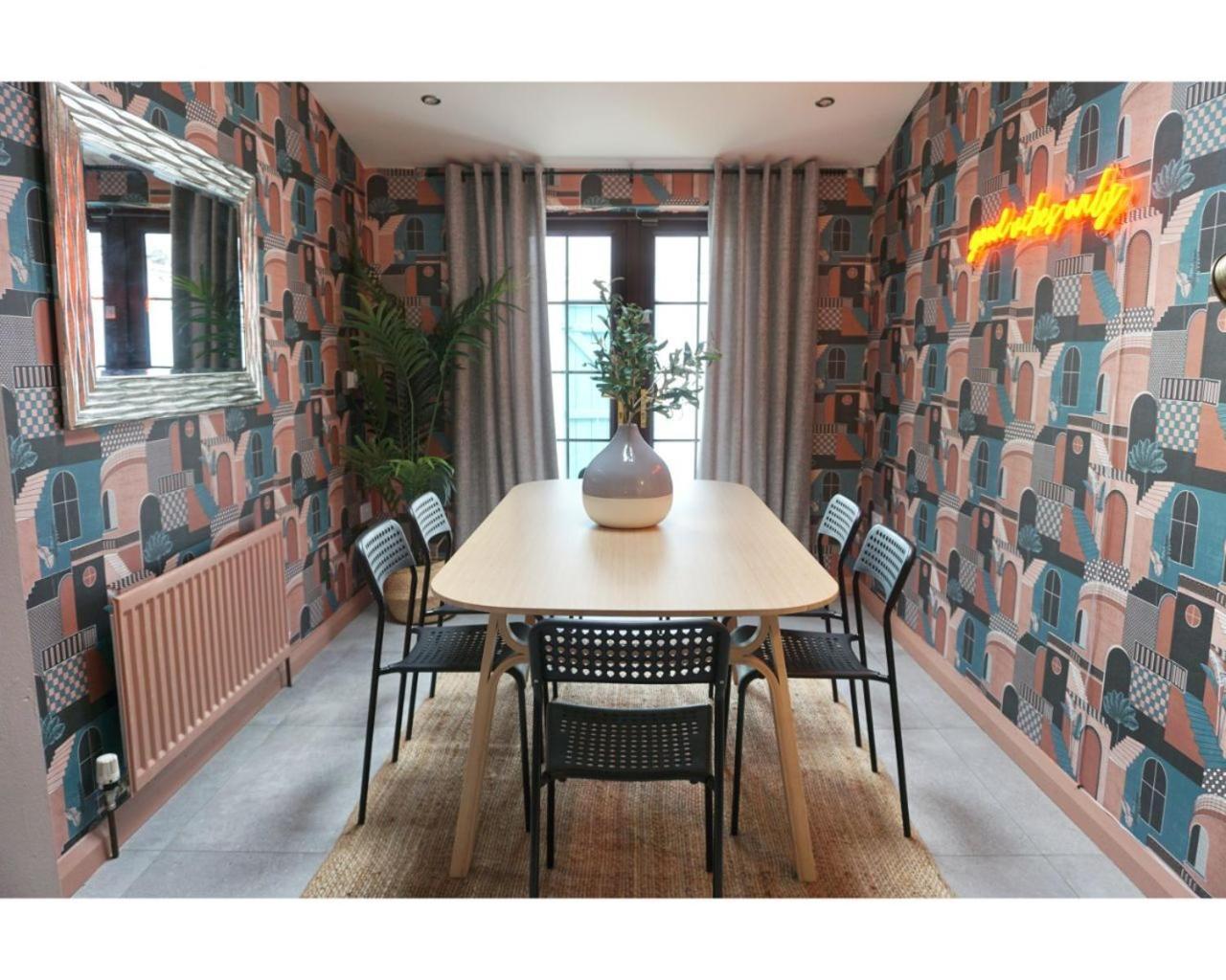 Apartment The *